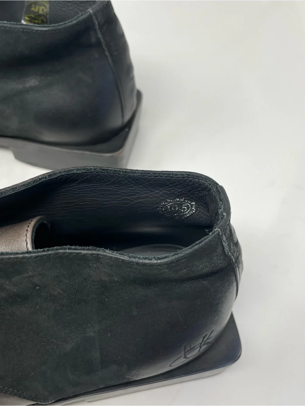 John Fluevog Black Lukas Pointed Toe Chukka Boots